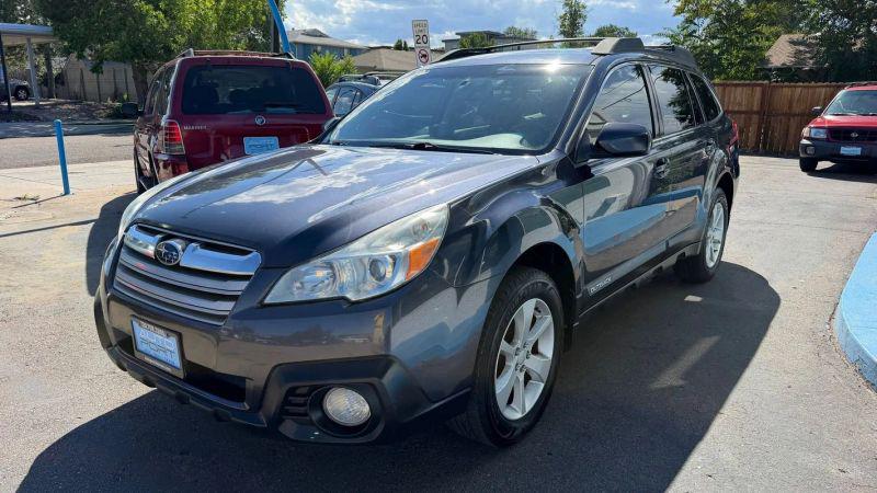 2013 Subaru Outback 2.5i Premium