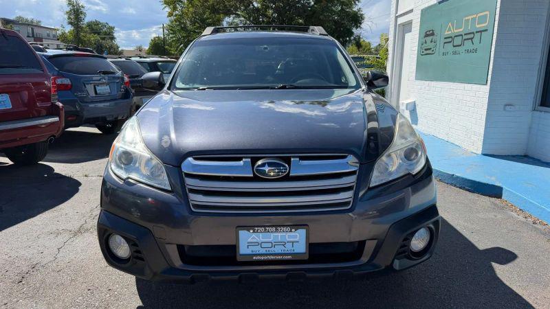 2013 Subaru Outback 2.5i Premium