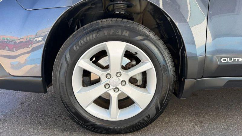 2013 Subaru Outback 2.5i Premium
