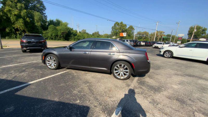 2019 Chrysler 300 Limited