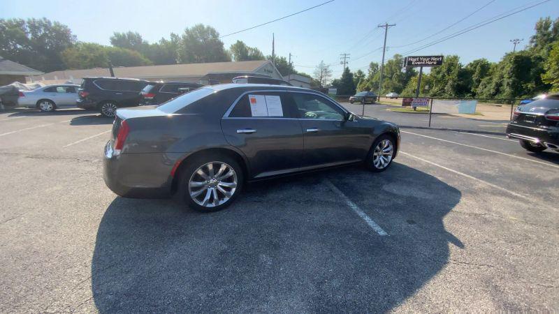 2019 Chrysler 300 Limited