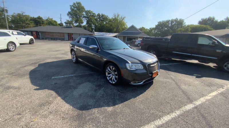 2019 Chrysler 300 Limited