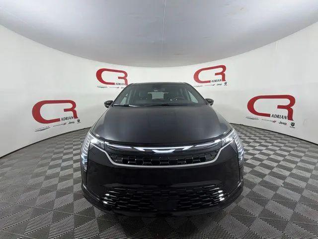 2027 Chrysler Pacifica Select Van 4D