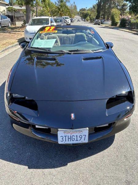 1997 Chevrolet Camaro Base