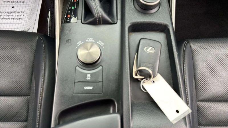 2015 Lexus IS 250