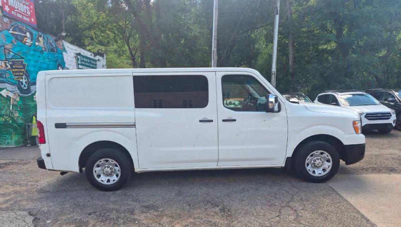 2016 Nissan 2500 SV V8 for sale in Pittsburgh, PA