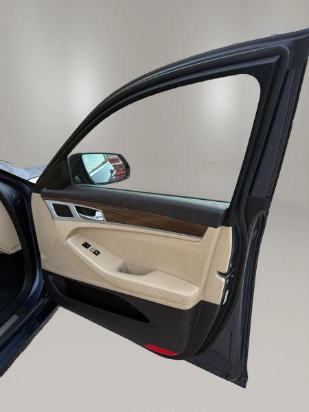 2015 Hyundai Genesis 3.8