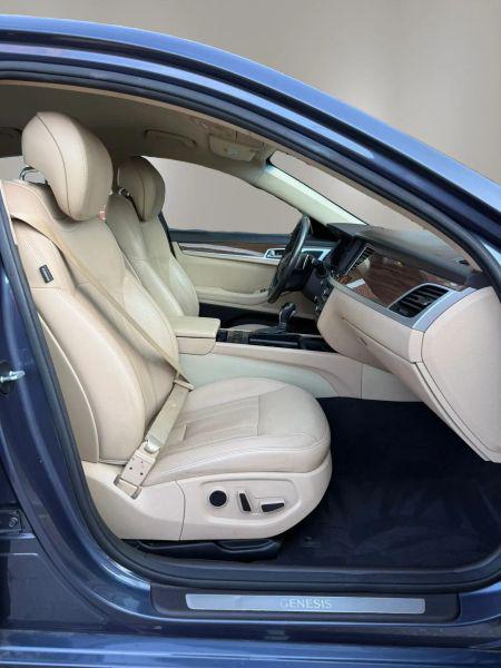 2015 Hyundai Genesis 3.8