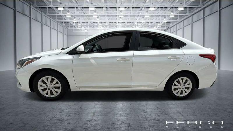 2021 Hyundai Accent SE