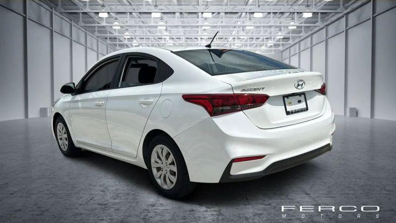 2021 Hyundai Accent SE