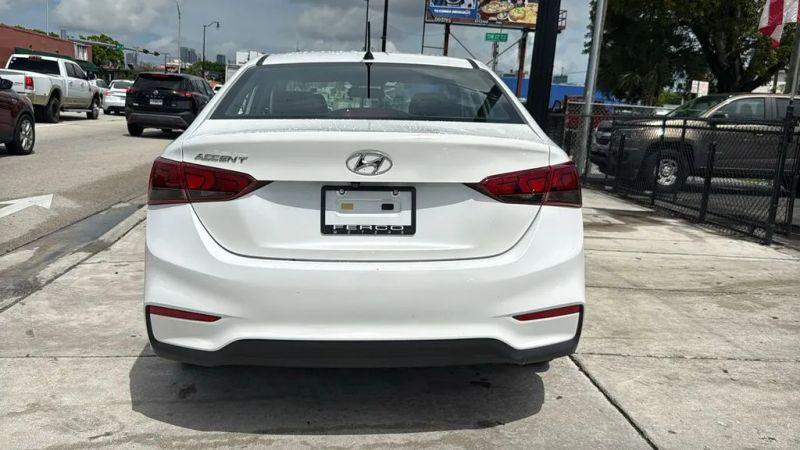 2021 Hyundai Accent SE