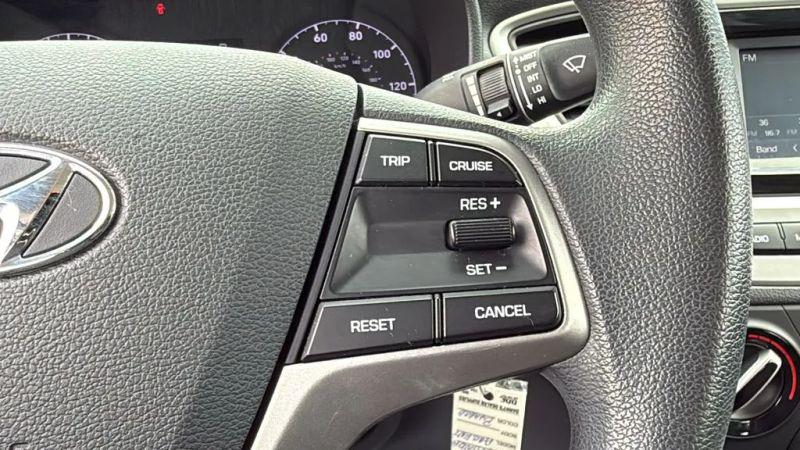 2021 Hyundai Accent SE