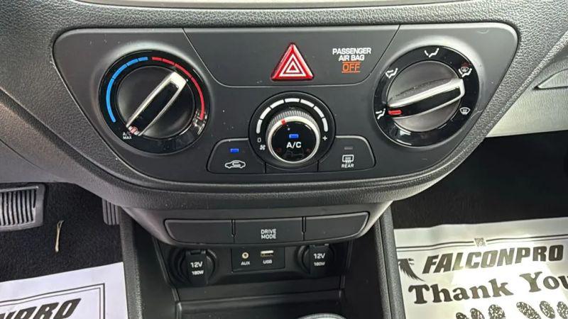 2021 Hyundai Accent SE