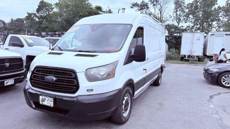 2015 Ford Transit Medium Roof w/Sliding Side Door w/LWB