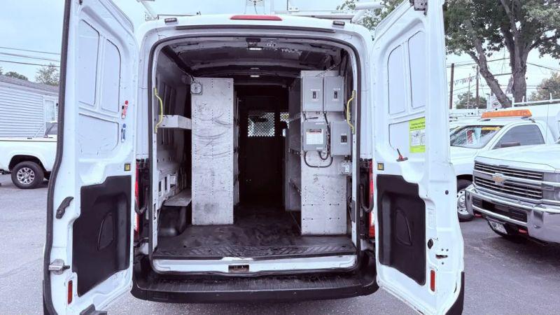 2015 Ford Transit Medium Roof w/Sliding Side Door w/LWB