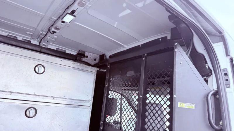 2015 Ford Transit Medium Roof w/Sliding Side Door w/LWB