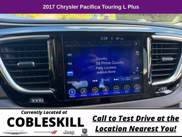 2017 Chrysler Pacifica Touring-L Plus