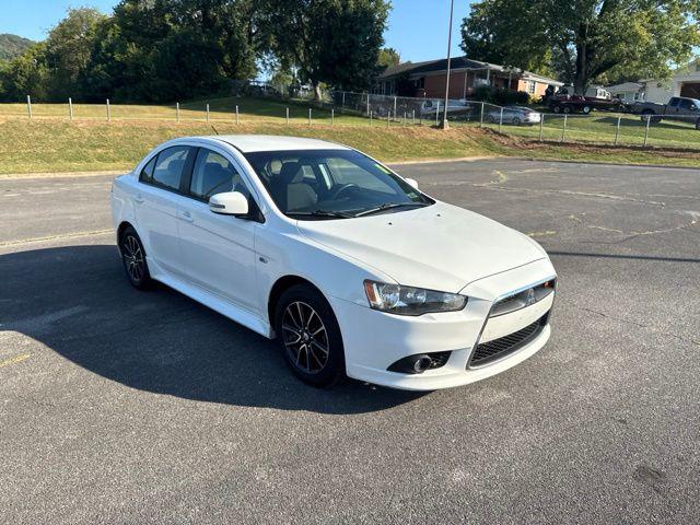 2015 Mitsubishi Lancer SE