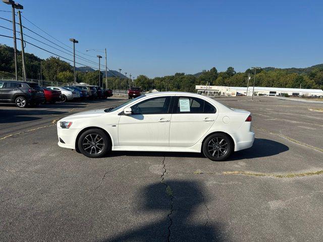 2015 Mitsubishi Lancer SE