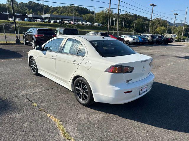 2015 Mitsubishi Lancer SE