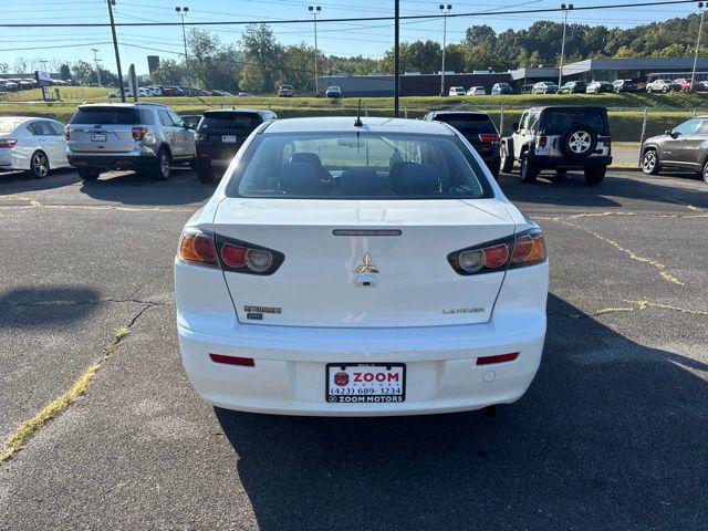 2015 Mitsubishi Lancer SE