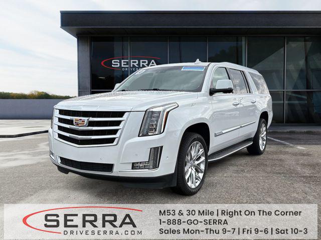  2018 Cadillac Escalade ESV Luxury 4WD   