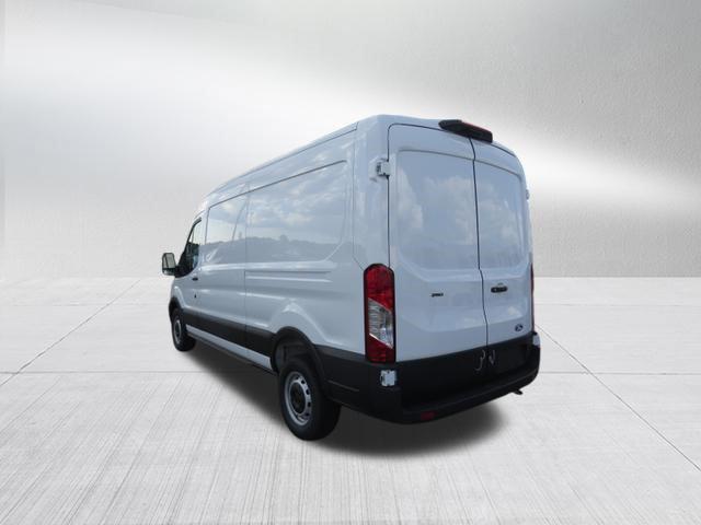 2027 Ford Transit Cargo Van T-250 148 Med Rf 9150 GVWR RWD