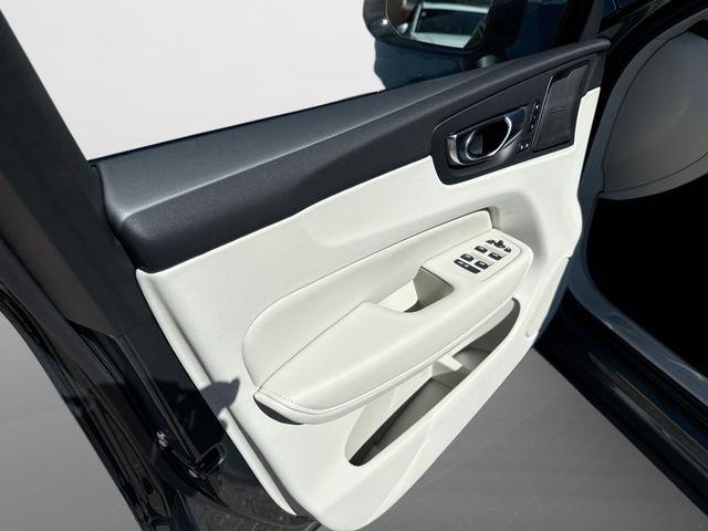 2027 Volvo XC60 Ultra