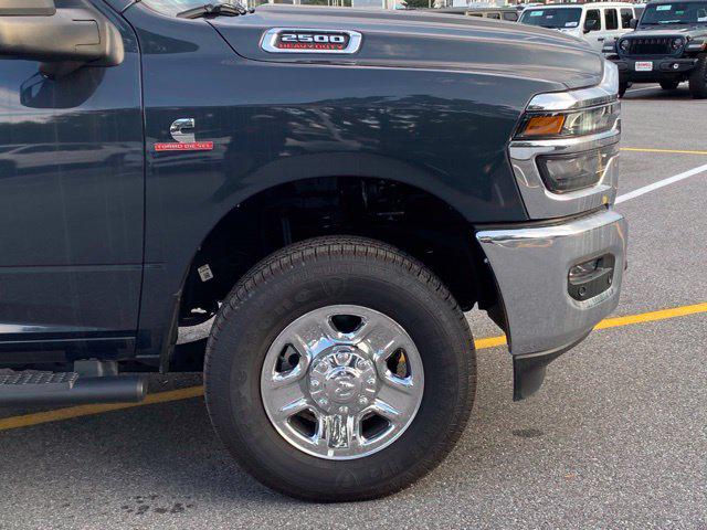 2025 Ram 2500 Tradesman Crew Cab 4x4 64 Box