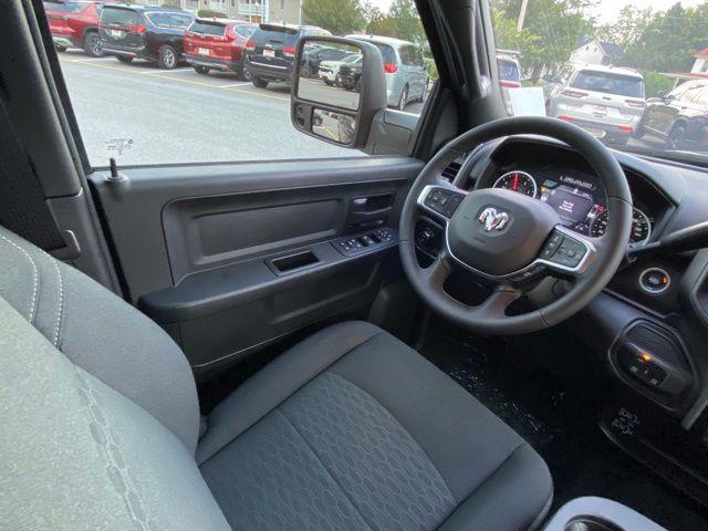 2025 Ram 2500 Tradesman Crew Cab 4x4 64 Box