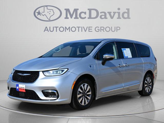 2023 Chrysler Pacifica Hybrid Limited for sale in Irving, TX