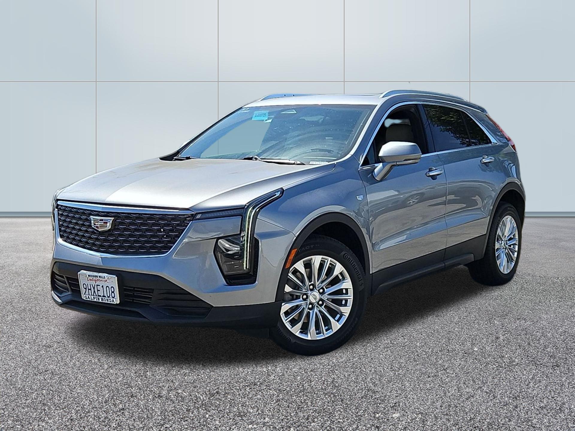Silver 2024 Cadillac XT4 SUV / Crossover Front-Wheel Drive Automatic