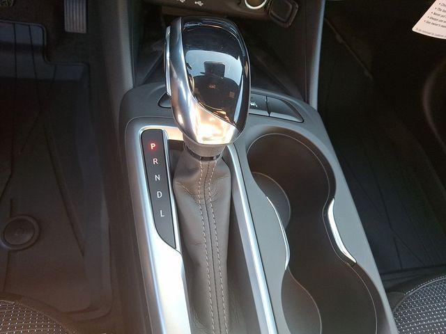 2026 Buick NV Preferred FWD