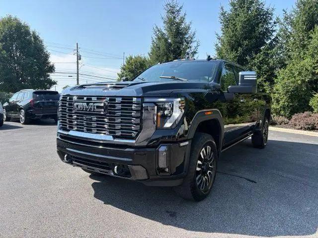 2024 GMC Sierra 3500HD 4WD Crew Cab Standard Bed Denali Ultimate for sale in North Olmsted, OH