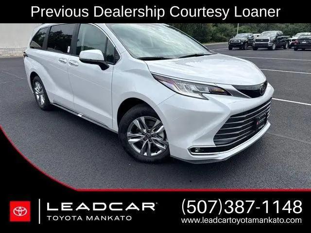 2026 Toyota Sienna Limited for sale in Mankato, MN