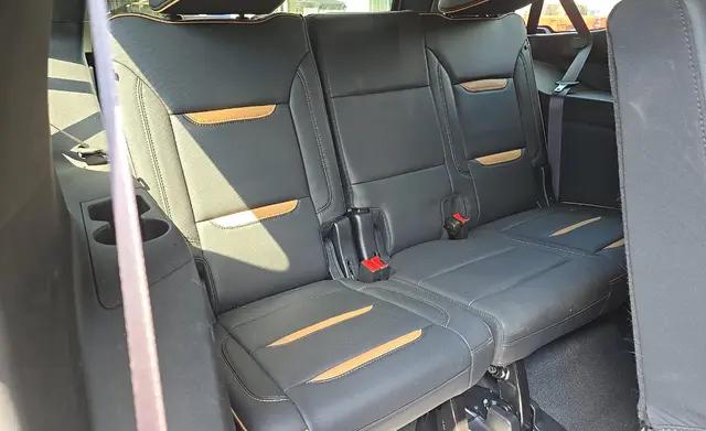 2023 GMC Yukon 4WD AT4