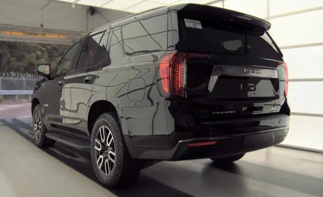 2023 GMC Yukon 4WD AT4