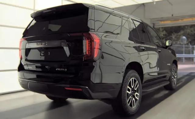 2023 GMC Yukon 4WD AT4