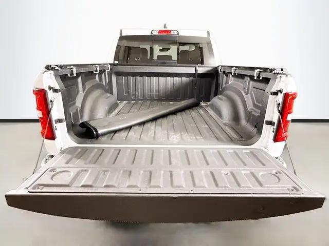 2025 Ram 1500 Laramie Crew Cab 4x4 57 Box