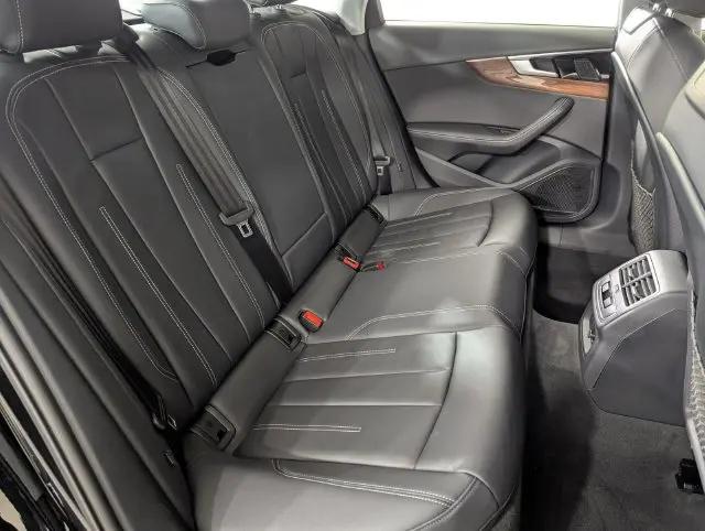 2023 Audi A4 Premium Plus 40 TFSI quattro S tronic