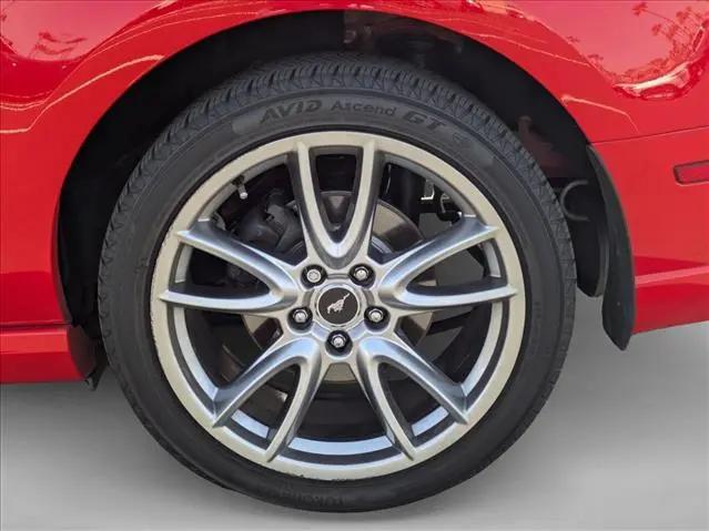 2013 Ford Mustang GT Premium