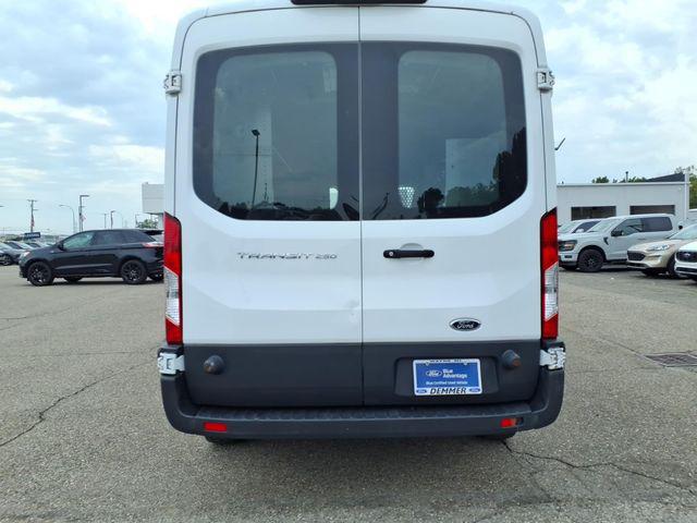 2018 Ford Transit 148 WB Medium Roof Cargo