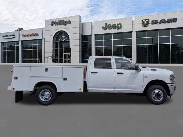2026 RAM Ram 3500 Chassis Cab RAM 3500 TRADESMAN CREW CAB CHASSIS 4X4 60 CA
