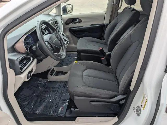 2018 Chrysler Pacifica L for sale in Waterloo, IA