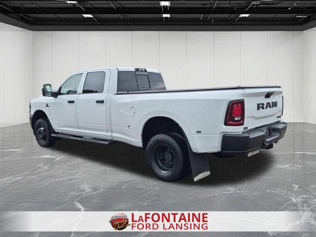 2025 Ram 3500 Tradesman Crew Cab 4x4 8 Box
