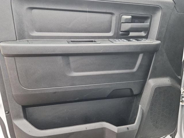 2025 Ram 3500 Tradesman Crew Cab 4x4 8 Box