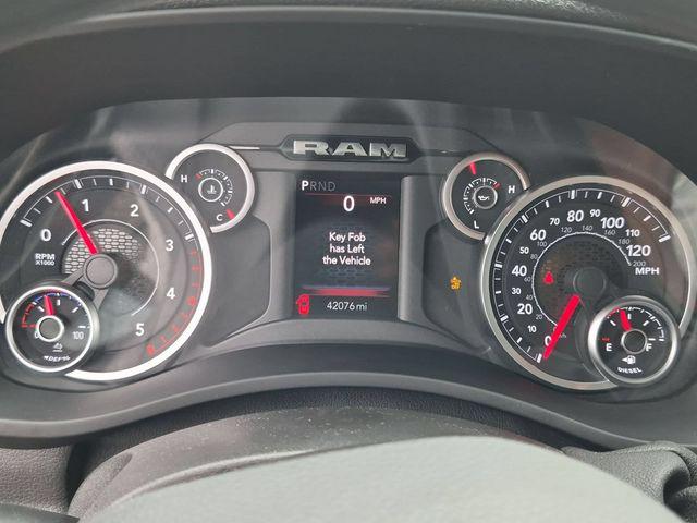 2025 Ram 3500 Tradesman Crew Cab 4x4 8 Box