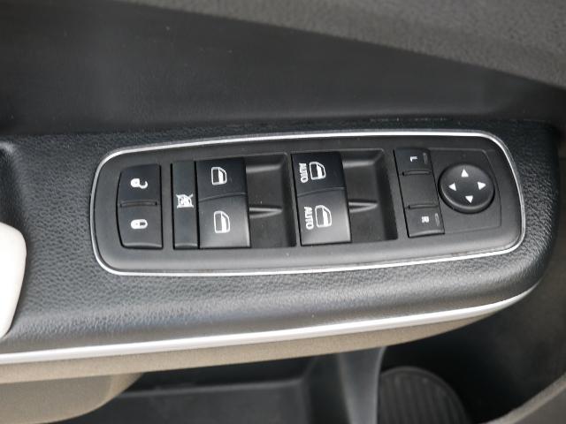 2018 Chrysler 300 300S AWD