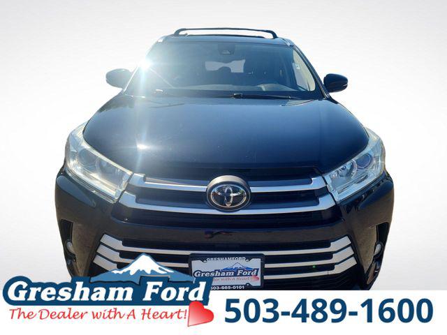 2019 Toyota Highlander SE