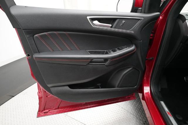 2022 Ford Edge ST-Line